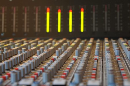 Mastering the Art of Mixing: A Guide to Achieving a Balanced Mix